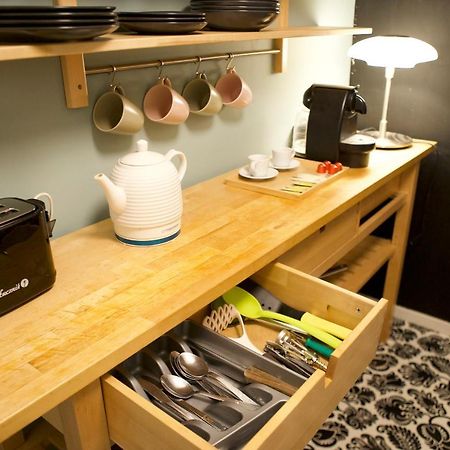 P&O Serviced Apartments Kinowa Warsaw Ngoại thất bức ảnh