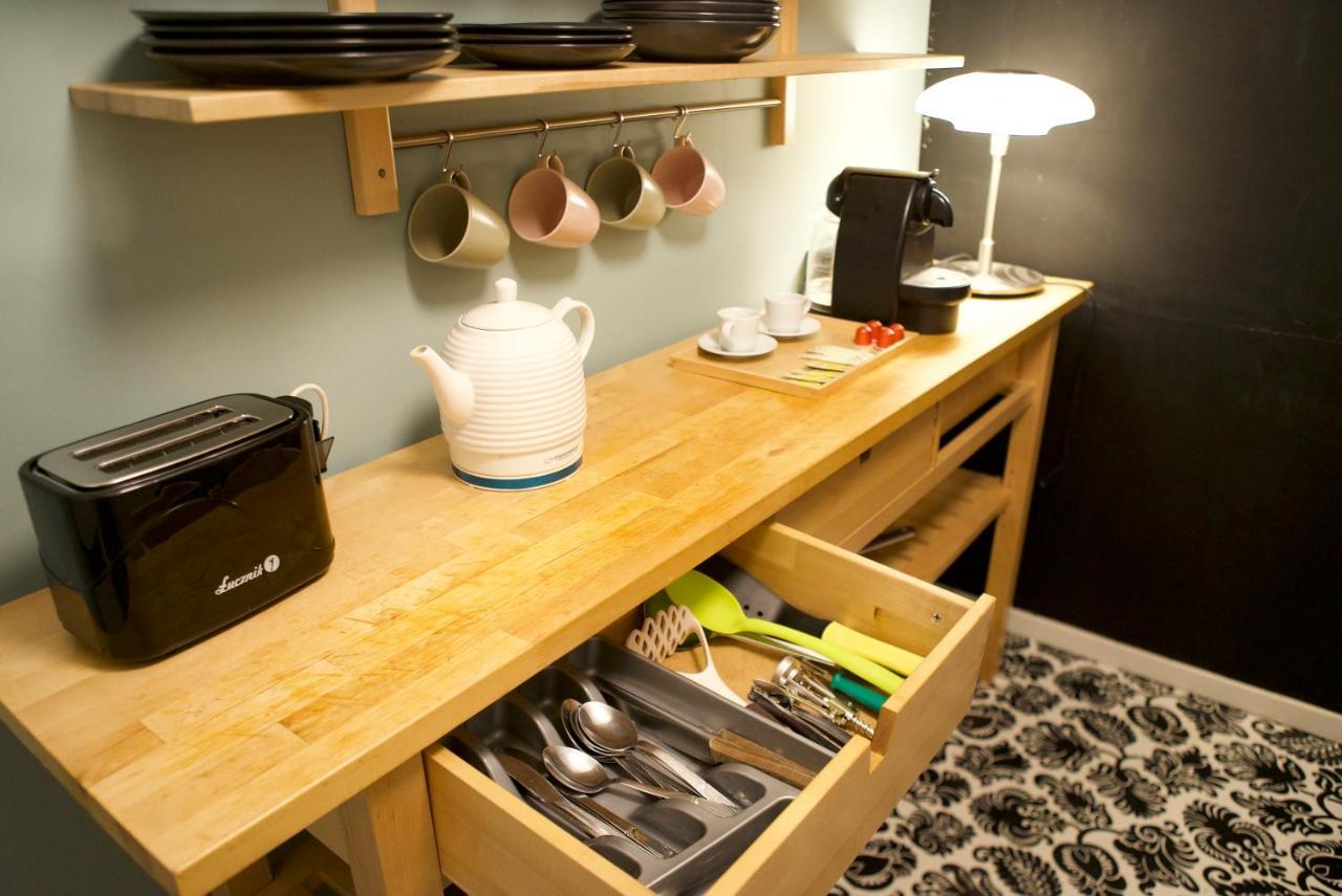 P&O Serviced Apartments Kinowa Warsaw Ngoại thất bức ảnh